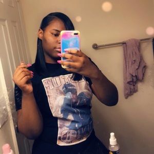 Meet your Posher, Alexia